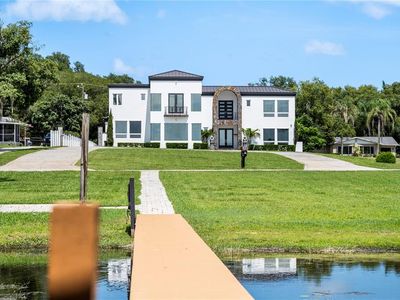 736 Lake Winnemissett Dr