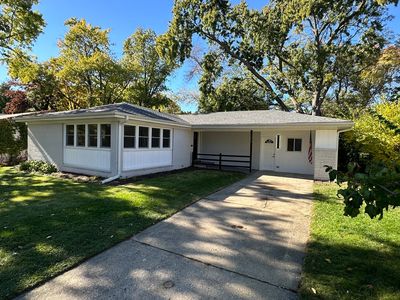 Property at 326 Indian Dr, Glen Ellyn, IL