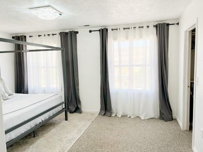 1112 S Granada Royale