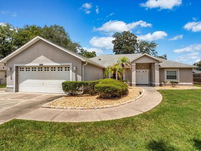 10217 SPRING MOSS AVENUE