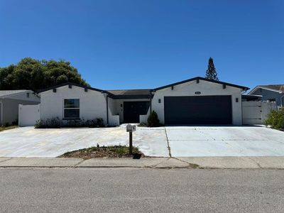 8214 Hixton Dr