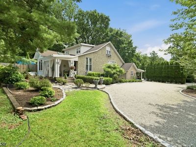40 Edgewood Ave