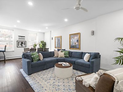 304 Hudson St APT 3