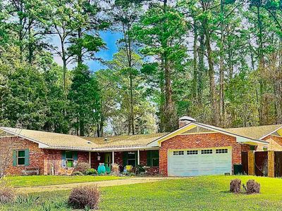 18058 Whispering Pines Rd