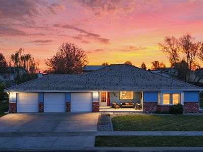 216 E Tanglewood Drive