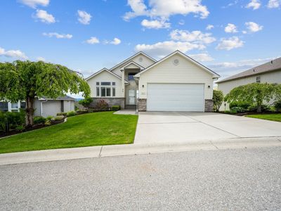 8824 E Sugar Pine Ln