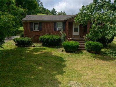 830 Gunnell Rd