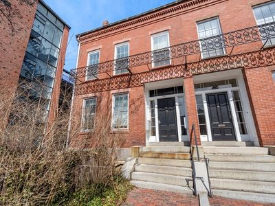 343 Harvard St