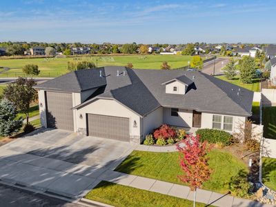 1107 N Racing Water Way