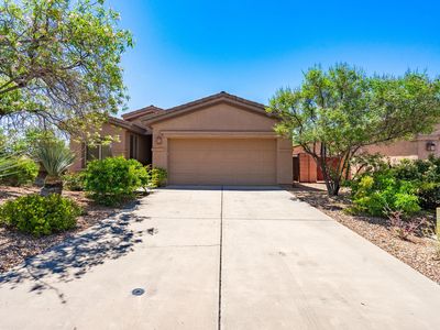 3686 E Canyon Crest Ave