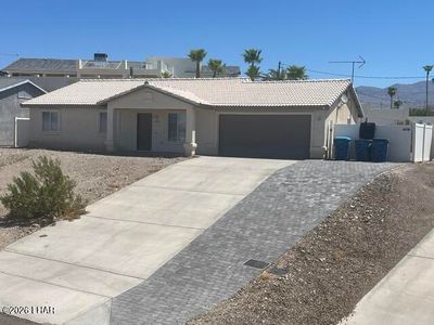 2713 Huntington Dr