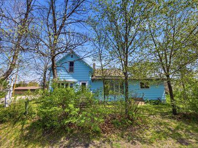 201 E Oak Ave
