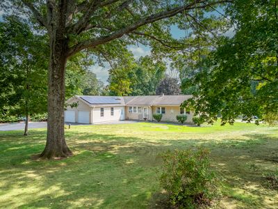 16 Gooseneck Hill Road