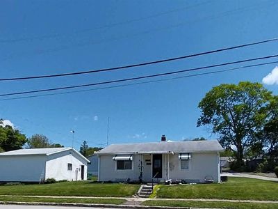 312 N 9th St
