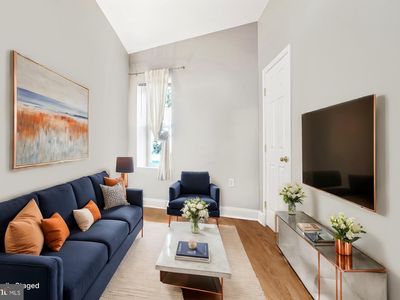 500 Florida Ave NW APT 2