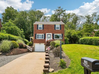 8055 Remington Dr