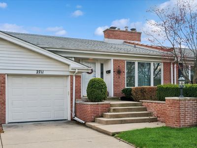 2711 E Bel Aire Dr