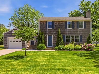 523 Bristol Ferry Rd