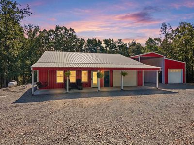 5499 Highway 16 E