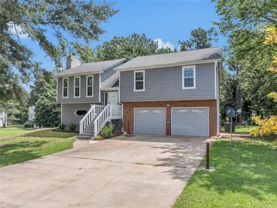 1860 David Dr