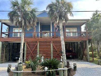 51 Alden Ln