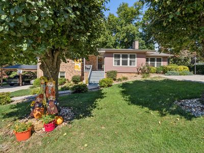 311 Lambeth Dr