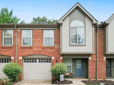 1886 Cliffview Ln