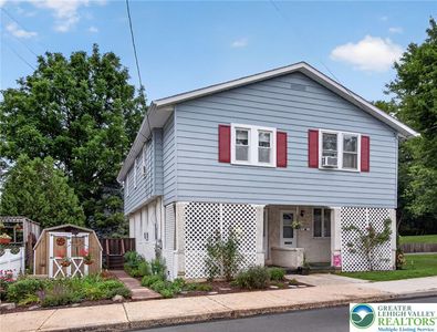 329 Delong Ave