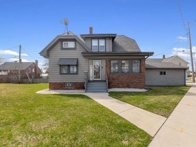 2544 Calumet DRIVE