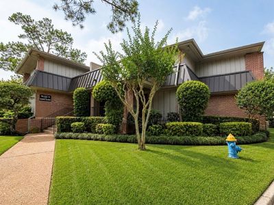 6492 Bayou Glen Rd