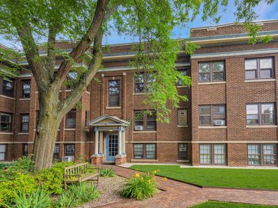 2537 North Downer AVENUE #15