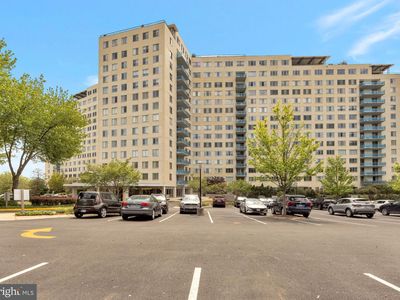10500 Rockville Pike Unit M11