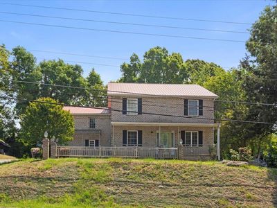 836 S Main St