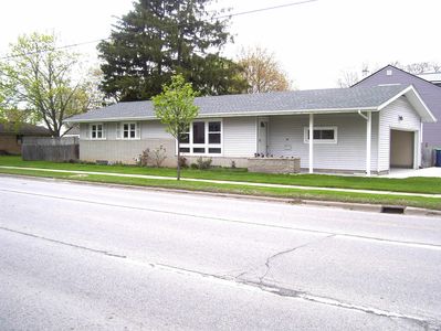 600 W Jenny St