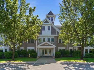 6 Technology Dr APT 117