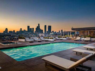 510 S Hewitt St UNIT 410