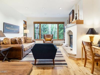 627 Sawatch Dr