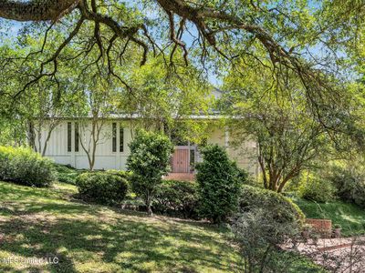 2617 Confederate Ave