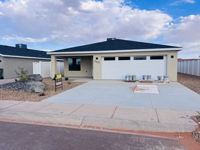 560 Red River Way