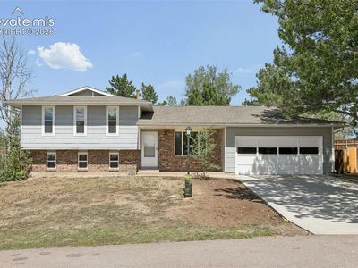 2030 Rusty Hinge Dr