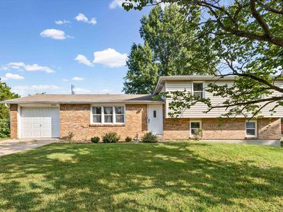2435 E Alan Cir
