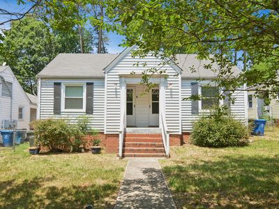 320 Clark St