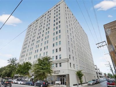 1205 Saint Charles Ave APT 710