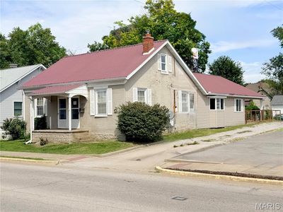 110 N Jefferson St