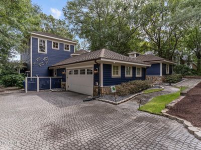 1241 Arboretum Drive