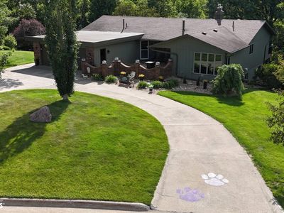 1025 N Terrace Dr