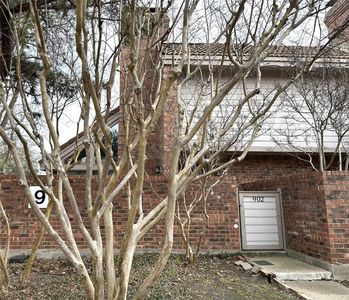 18240 Midway Rd APT 902