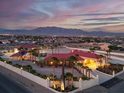 10280 W La Mancha Ave