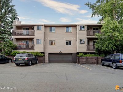 3031 E 42nd Ave APT 401