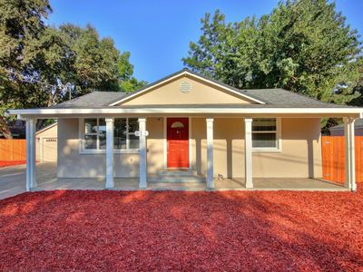 511 Pecan St